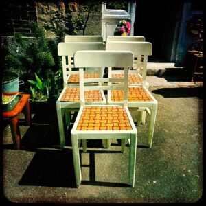 chaises en bois sixties